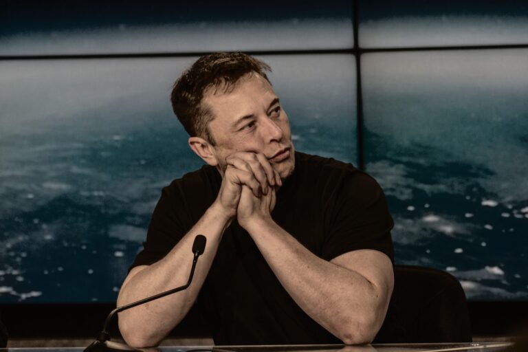 Technologijų magnatas Elonas Muskas: ES reikia panaikinti