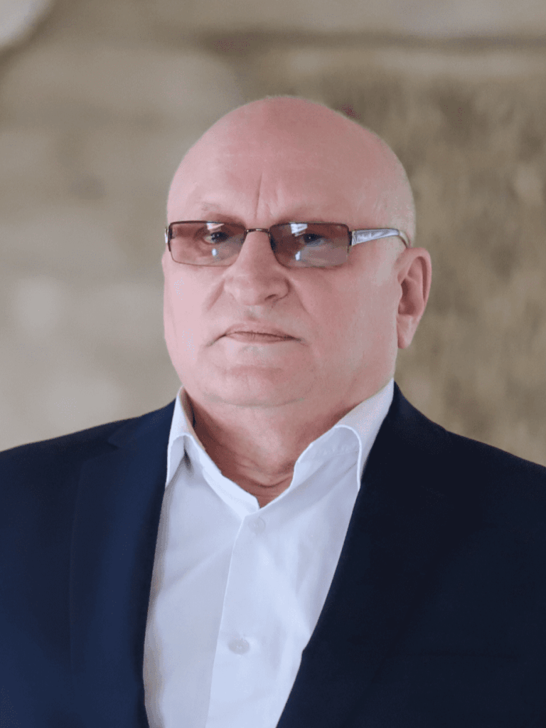 Algimantas Rusteika. Su kuo jūs, dvasios tėvai?
