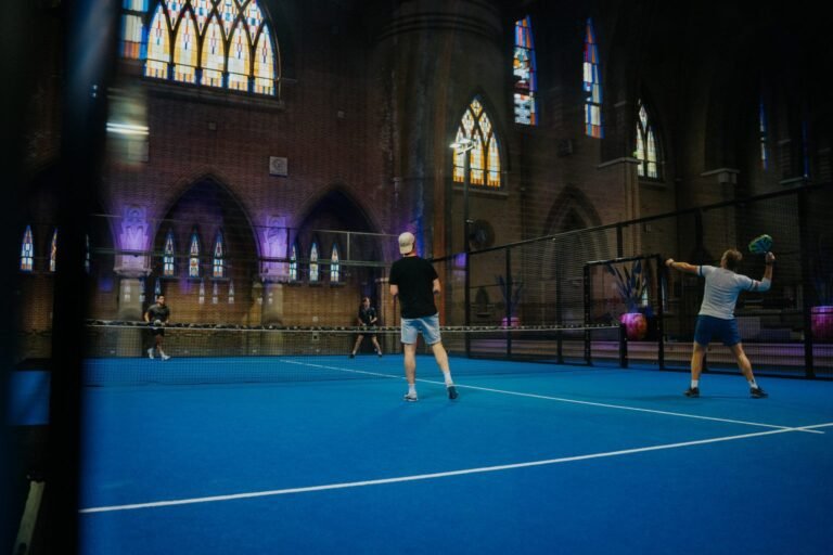 Nyderlanduose senovinė bažnyčia paversta padelio aikštele