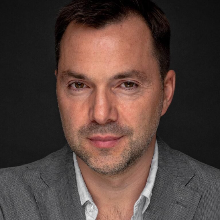 Aleksejus Arestovičius – liberaliosios demokratijos ir globalizacijos kritikas