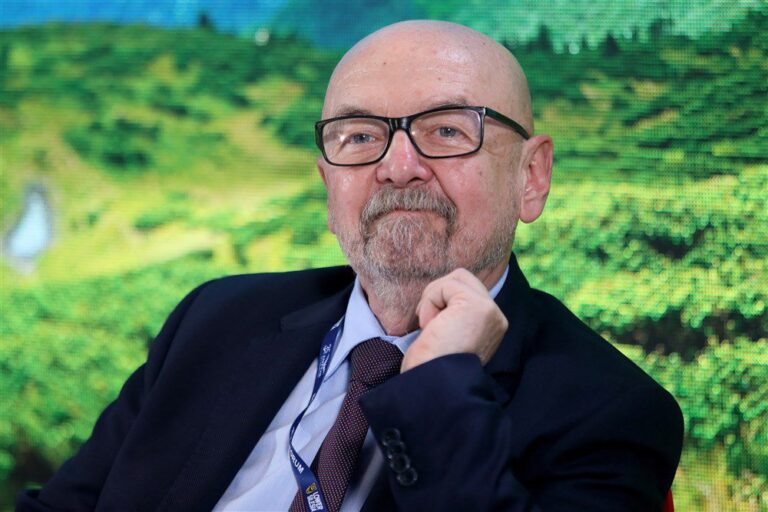Ryszardas Legutko: tradicinių vertybių sunaikinimas veda į politkorektiškumo tironiją