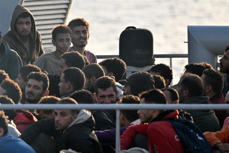 ES patvirtino migracijos paktą, Rytų Europos šalys tai laiko „grubiu suvereniteto pažeidimu”