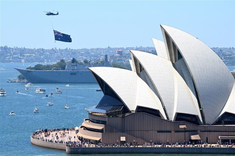 Australija pristato didžiausią per dešimtmečius gynybos reformą