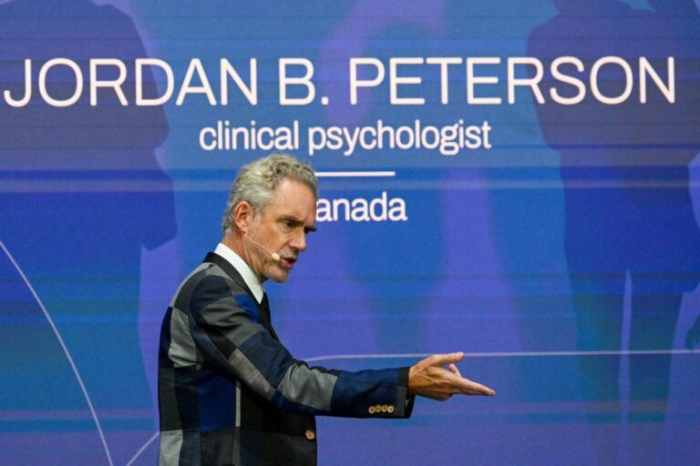 Jordanas Petersonas: niekada nebuvau ateistas
