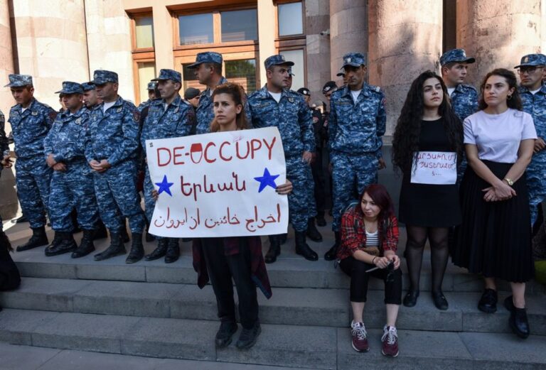 Azerbaidžanas: operacija Kalnų Karabache baigsis, jei separatistai sudės ginklus
