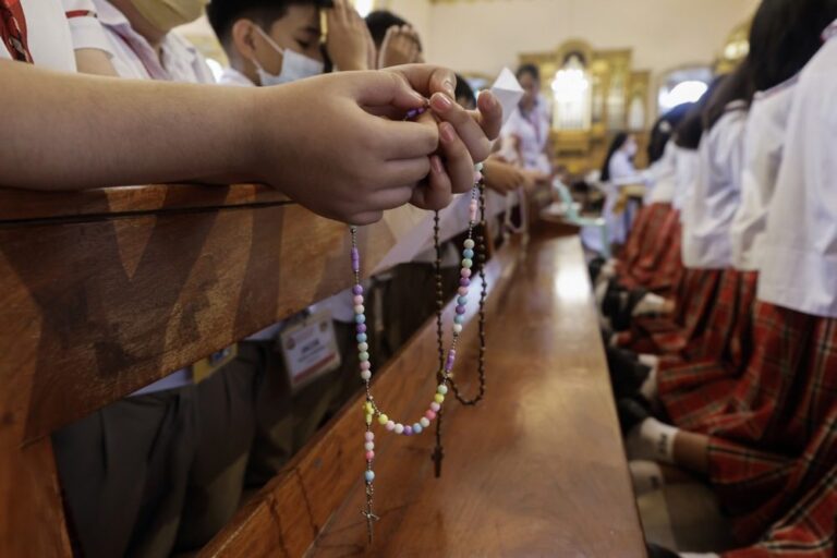 Filipinų vyskupai paragino tikinčiuosius melstis už lietų