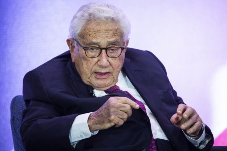 Eidamas 101 metus mirė buvęs JAV valstybės sekretorius Henry Kissingeris 