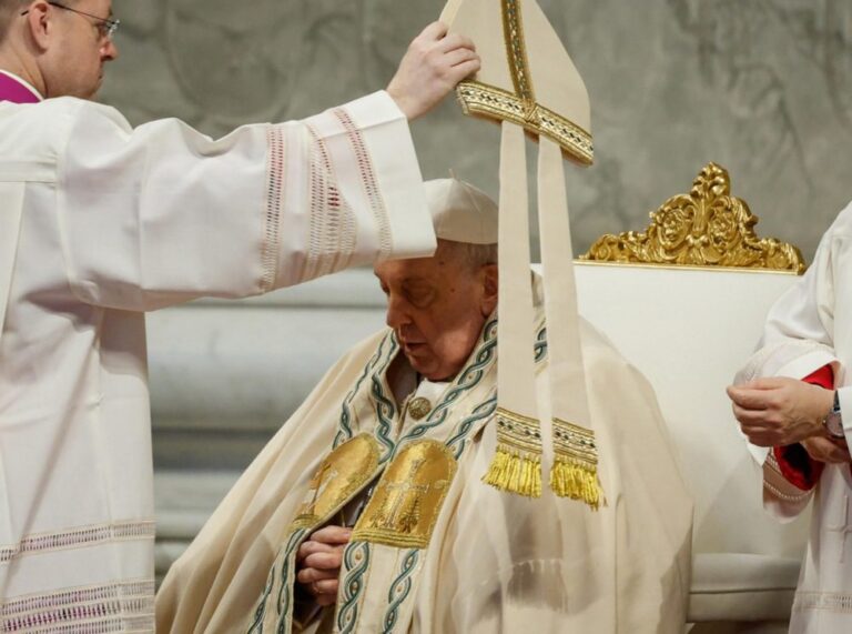 Popiežius Pranciškus sugrąžino „Vakarų patriarcho” pontifiko titulą