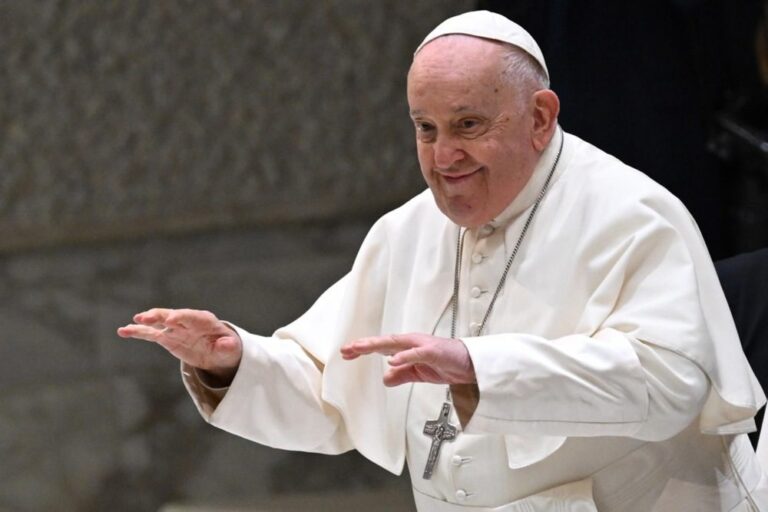 Popiežiui Pranciškui suėjo 88-eri, jis tapo antruoju pontifiku pagal ilgaamžiškumą