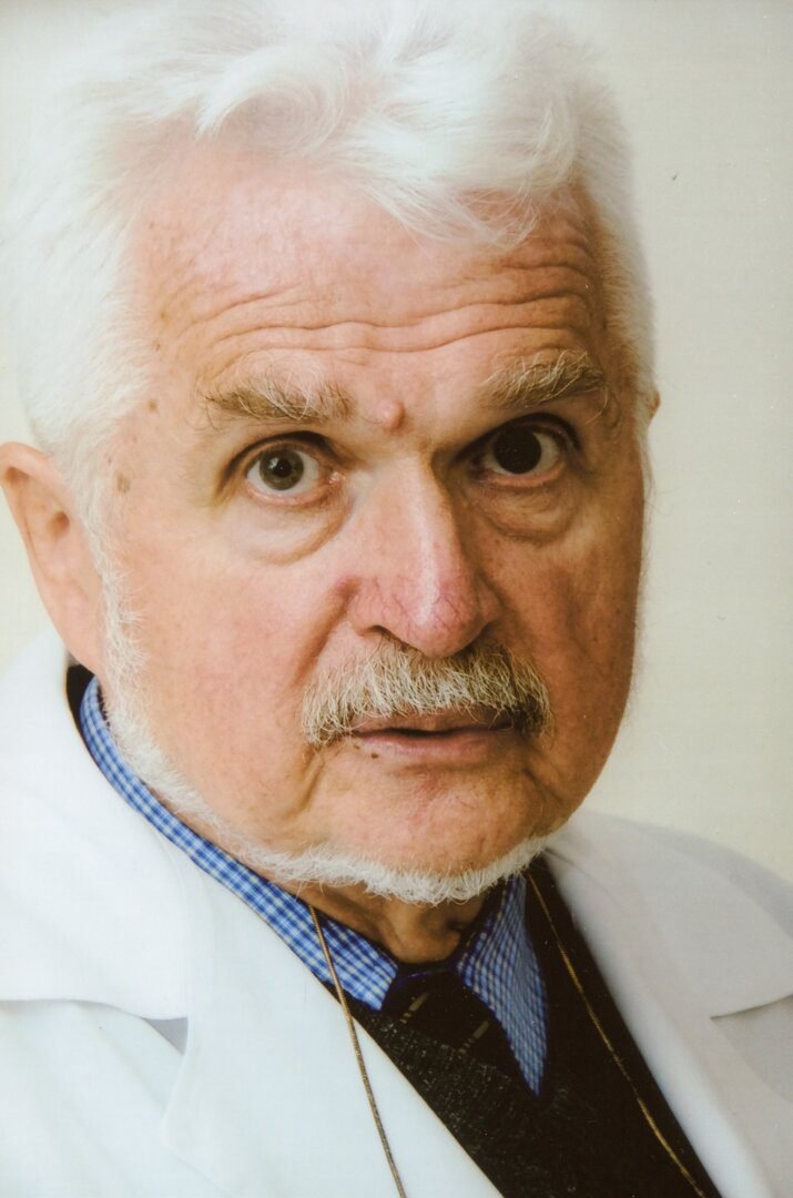 Dr. Aleksandras Alekseičikas