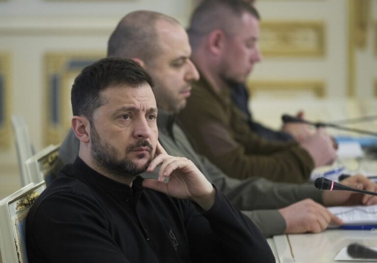 Ukrainoje išaiškinta didelio masto korupcijos schema gynybos sektoriuje