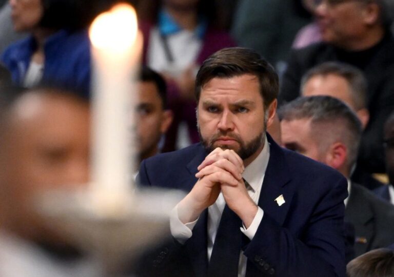 Popiežiaus Leono XIV inauguracijoje JAV atstovaus viceprezidentas
