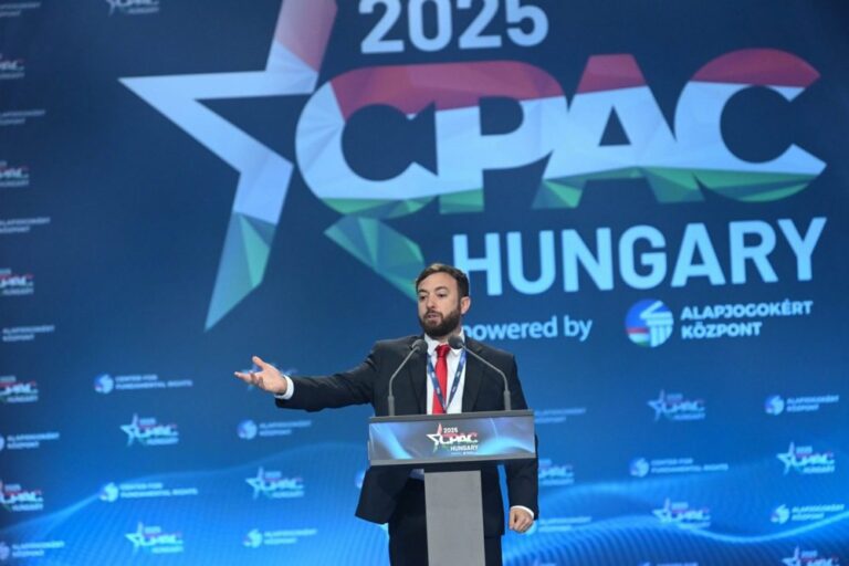Politikos mokslininkas Agustinas Laje: woke ideologija suardo tautos organizmą