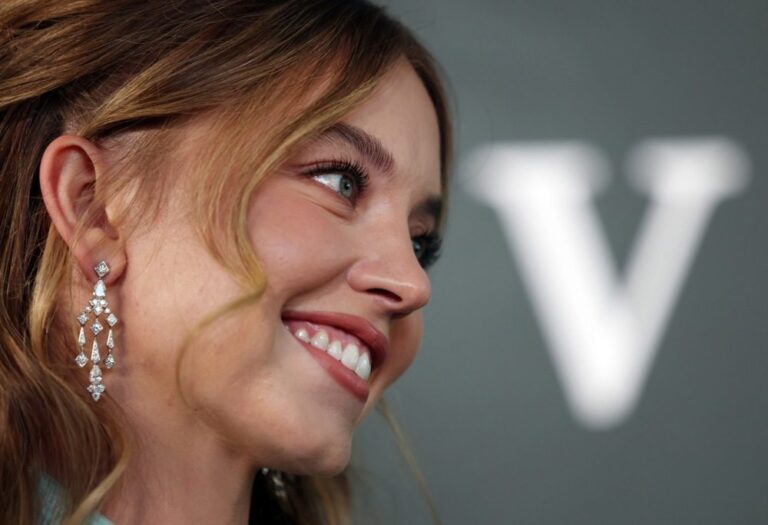 Lauren Smith. Kodėl leftistai nekenčia Sydney Sweeney?