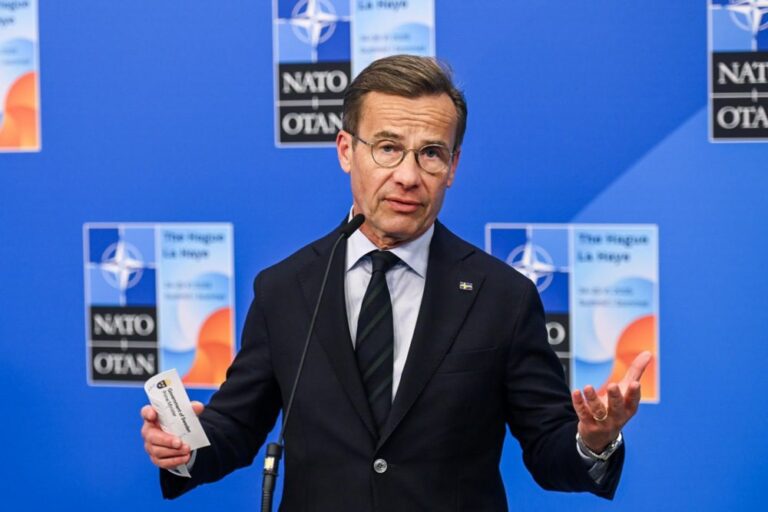 Švedijos premjeras: vienalyčių sąjungų įteisinimas yra svarbi Ukrainos europinės integracijos sąlyga