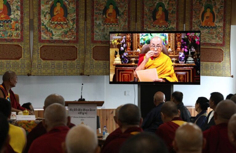 Dalai Lamos institucija tęsis – Tibeto dvasinis lyderis