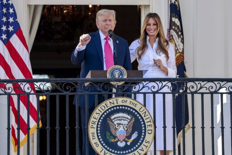 Trumpo politinė savaitė – stiprūs sprendimai dėl ekonomikos, saugumo ir tarptautinių derybų