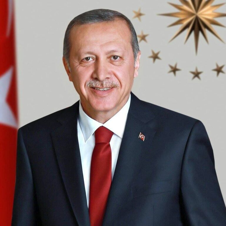R. T. Erdoganas Rusijai: negalite tvarkyti dalykų sakydami: „Aš kur nors įsiveršiu, aš tai pasiimsiu“