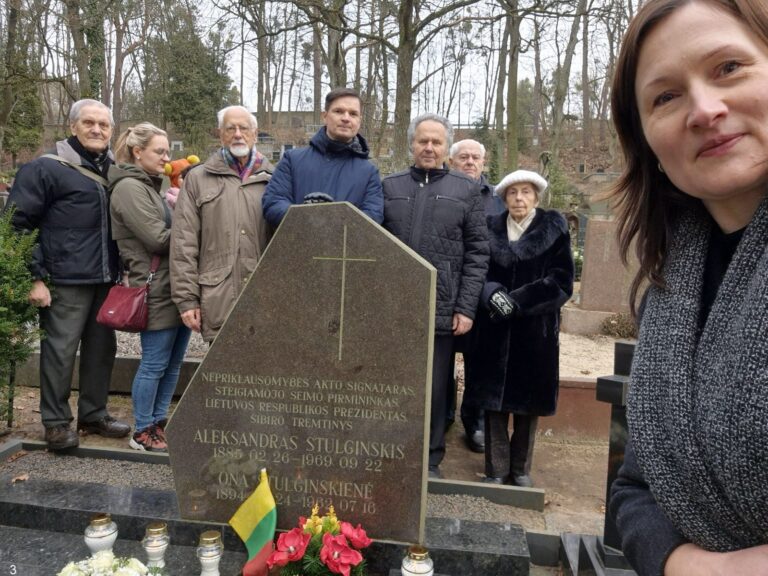 Skaitytojų paštas. Kauno skyriaus Lietuvos krikščionių demokratų bendrija grąžino į savo susirinkimus maldą