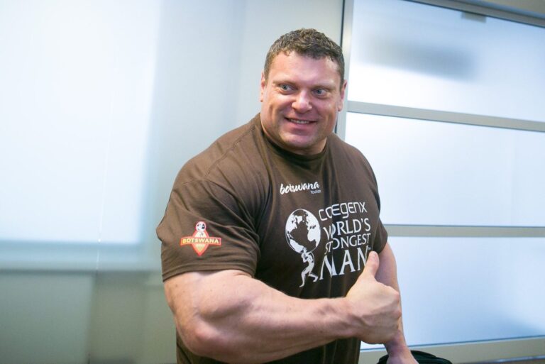 Žydrūnas Savickas apgynė stipriausio pasaulio galiūno vardą