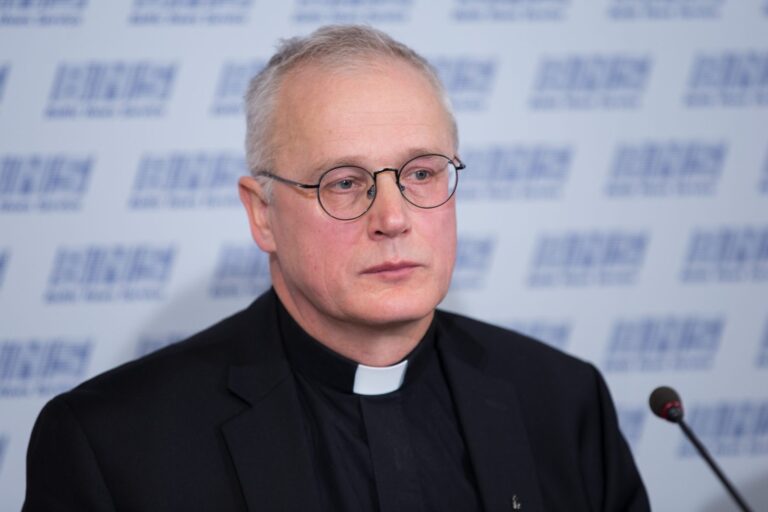 Kunigas Gintaras Vitkus apie savo sprendimą: tai nuosekli sąžiningų apsvarstymų pasekmė