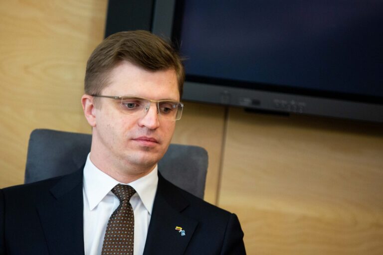 Prie Rytų Europos studijų centro jungiasi buvęs NATO generalinio sekretoriaus pavaduotojas G. Jeglinskas
