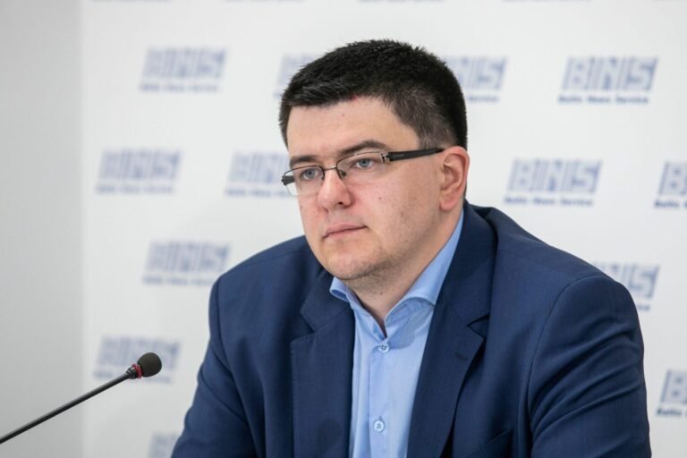 Vytautas Sinica. Apie „vatniką” Kaunecką