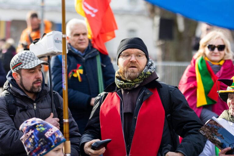 Mes esame čia tam, kad Dievas palaimintų mūsų KT teisėjus – pranciškonas Paulius Vaineikis OFM
