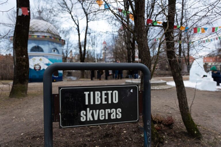 Dalai Lamos atstovas prašo Seimo priimti rezoliuciją dėl Tibeto