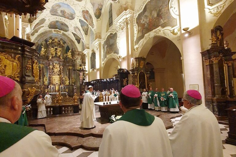 Prahoje prasidėjo Sinodo žemyninis etapas
