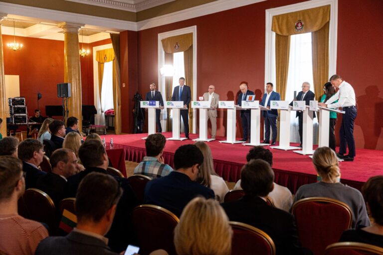 Šarūnas Legatas. Kokias nuostatas atstovauja neparlamentinės partijos, siekiančios patekti į Seimą?