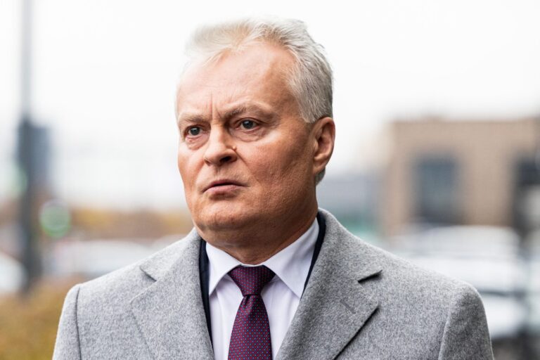 Prezidentas Gitanas Nausėda siūlo revizuoti krikščioniškąsias vertybes
