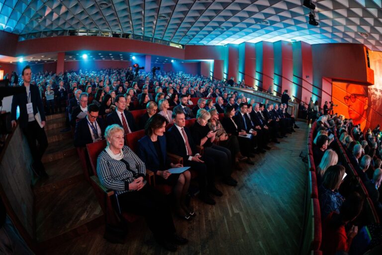 Partijų reitinguose konservatoriai pavijo socialdemokratus