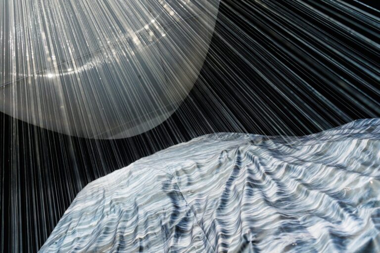 Naujienų telegrafas: kosminis Čiurlionis, NATO teritorija, riaušininkų teismas