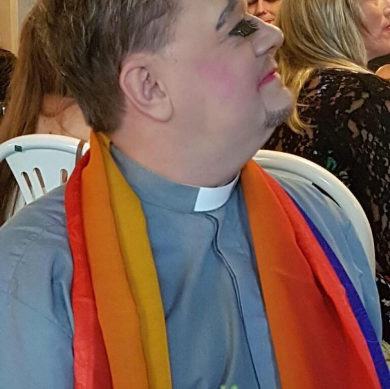 Švedijos liuteronų kunigas – gėjus atsisako tuokti moteris ir vyrus