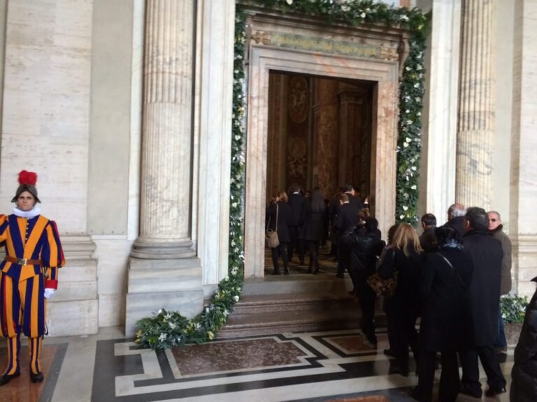 Vatikanas pristatė 2025-ųjų jubiliejinių metų šūkį