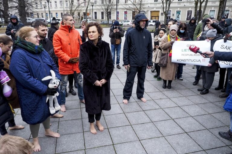 „Basų mamų” lyderė: ši Vyriausybė nėra krikščioniška