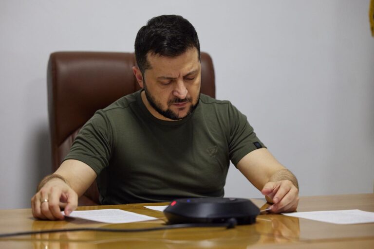 Ukraina: mūsų šalis gavo tik 10 proc. Vakarų žadėtų ginklų