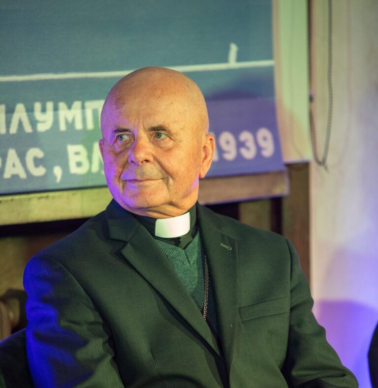 Kardinolas Sigitas Tamkevičius. „Žmogaus Sūnus atėjo tarnauti… “ (Mk 10, 45) – 29 eilinis sekmadienis