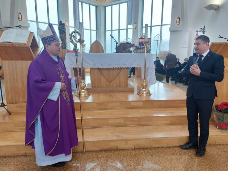 Paskutinį advento sekmadienį Telšių vyskupas lankėsi Nidoje