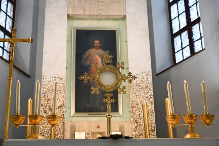 Didįjį penktadienį prasideda novena į Dievo Gailestingumą
