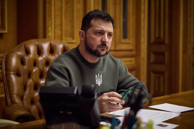 Naujienų telegrafas: Ukrainos nuostuoliai, piktas Muskas, tragedija Nyderlanduose