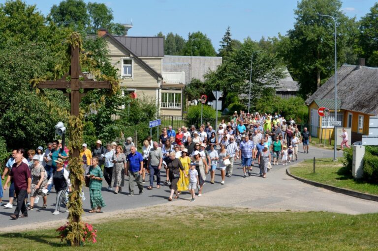 Prasideda Didieji atlaidai Žemaičių Kalvarijoje