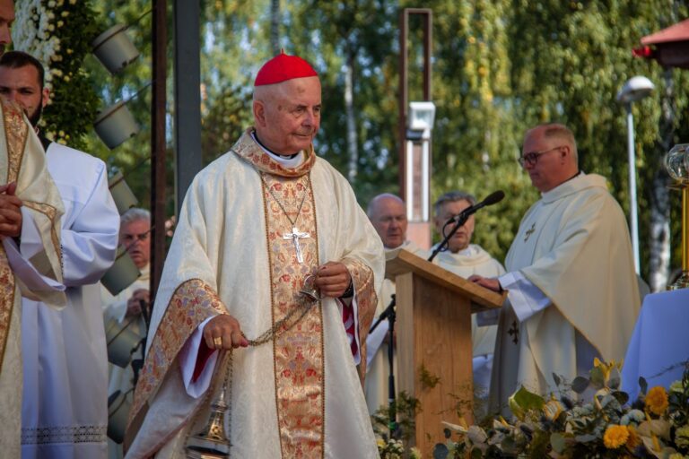Kardinolas Sigitas Tamkevičius. „Jis prisikėlė, jo čia nebėra“ (Mk 16, 6)