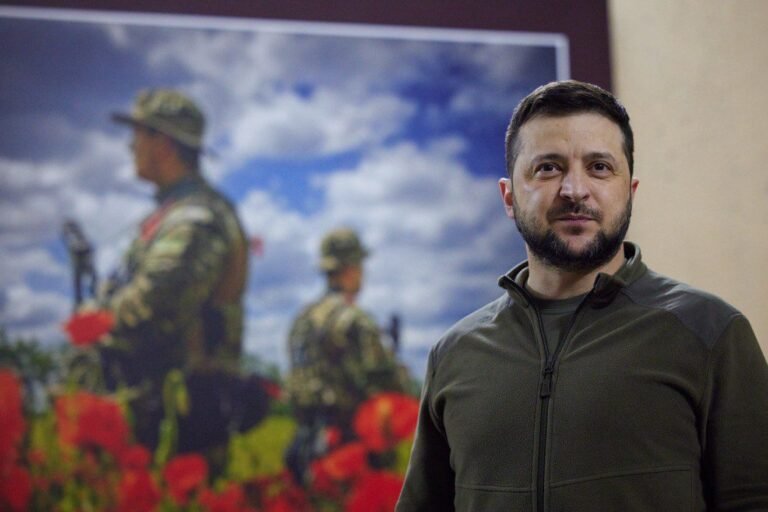 Volodymyras Zelenskis: Krikšto šviesą Ukrainai atnešė graikai