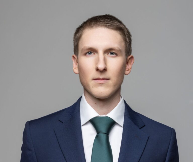 Marius Parčiauskas. Bailumo racionalizavimas ir įkvepiantis V. Savukyno pavyzdys