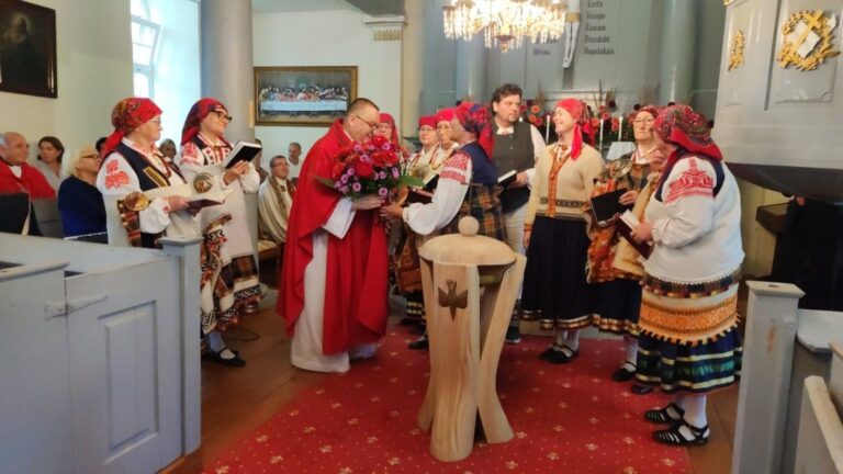 Būtingės evangelikų liuteronų parapijos bažnyčia paminėjo 200 metų jubiliejų