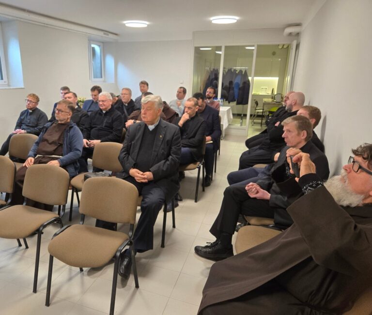 Kauno I dekanato kunigai rinkosi į susitikimą