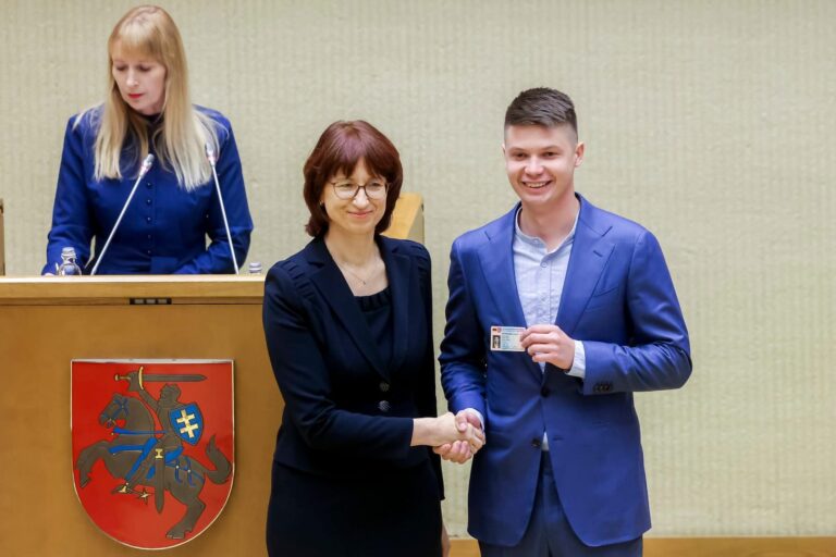 Išrinktasis Seimo narys Martynas Katelynas: krikščionis politikas darbais, o ne žodžiais, turi atstovauti savo išpažįstamus principus