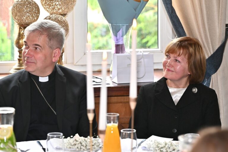 Panevėžyje įvyko dešimtą kartą rengiami tradiciniai Maldos pusryčiai